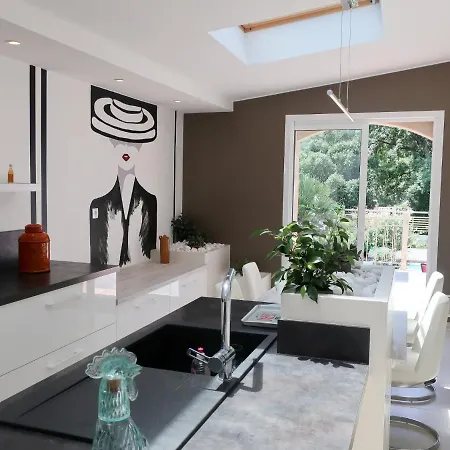 Holiday home La Chartreuse By Interhome
